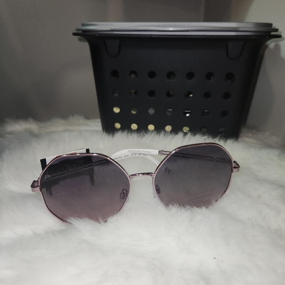 Prive Revoux Stylish  Sunglasses - Picture 1 of 7